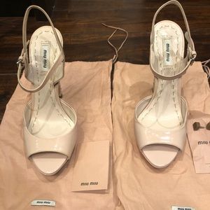MiuMiu nude pumps